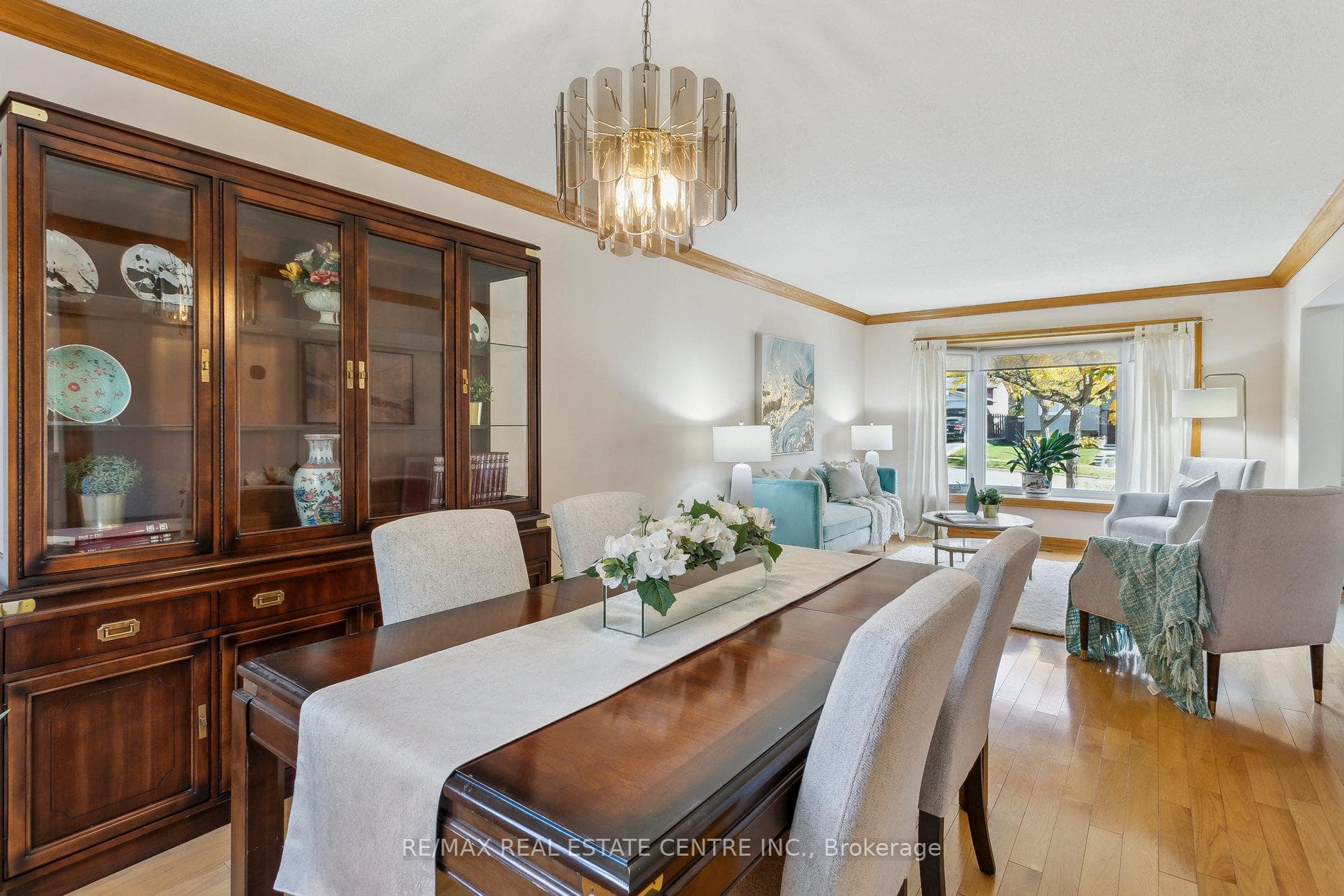 526 Karen Park Crescent photo 10