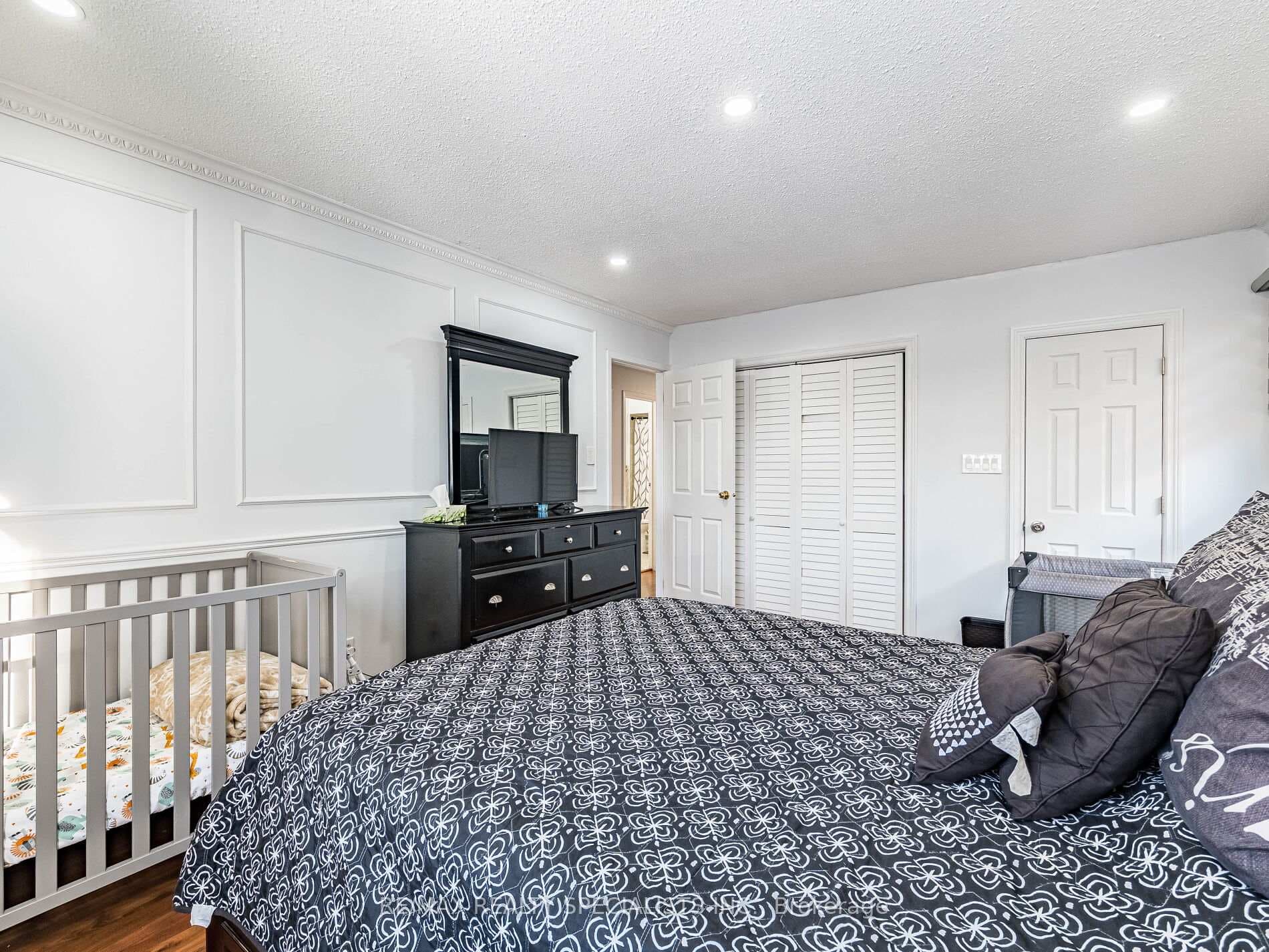 21 Foxacre Row photo 27