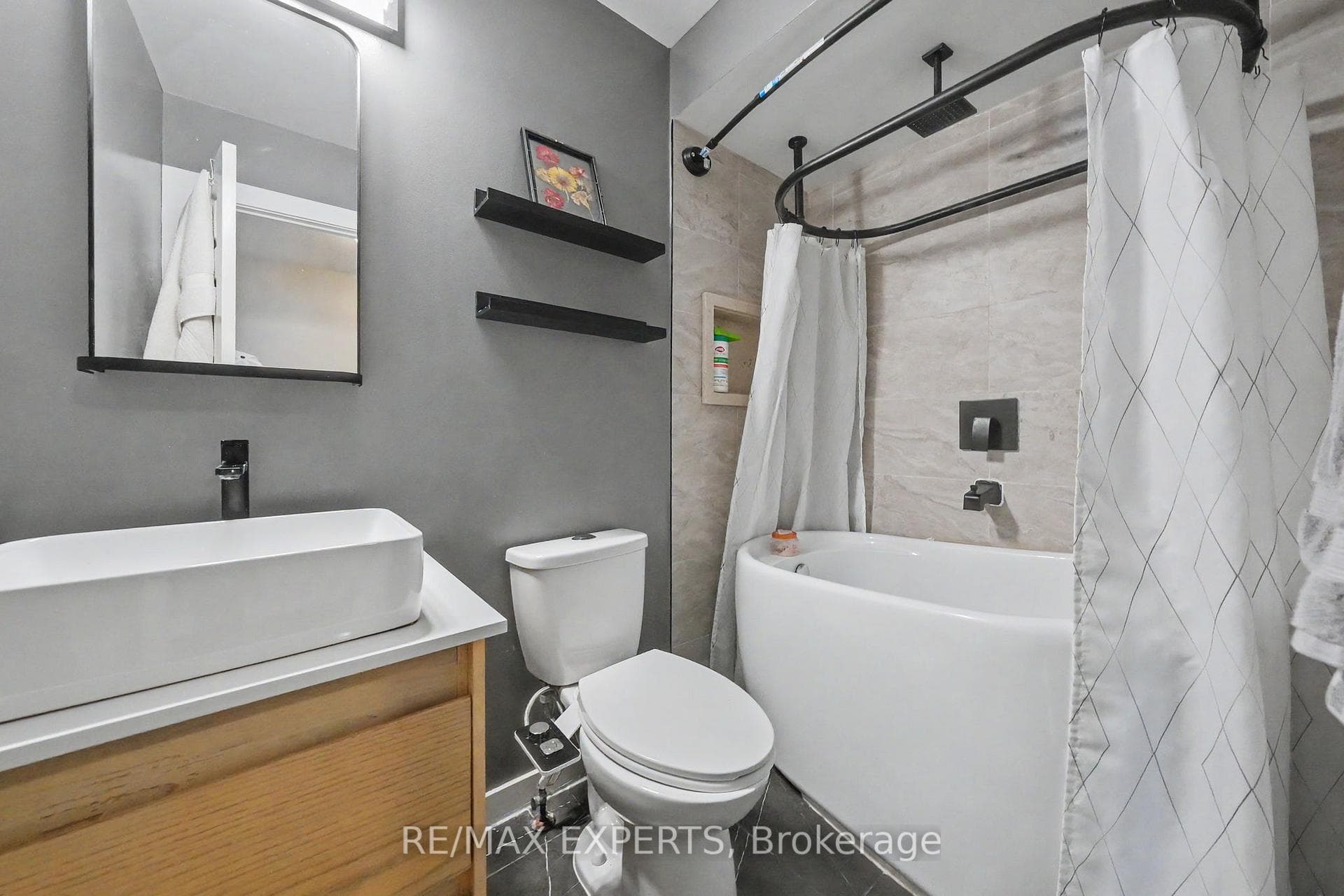 7035 Rexwood Road Unit 194 photo 26