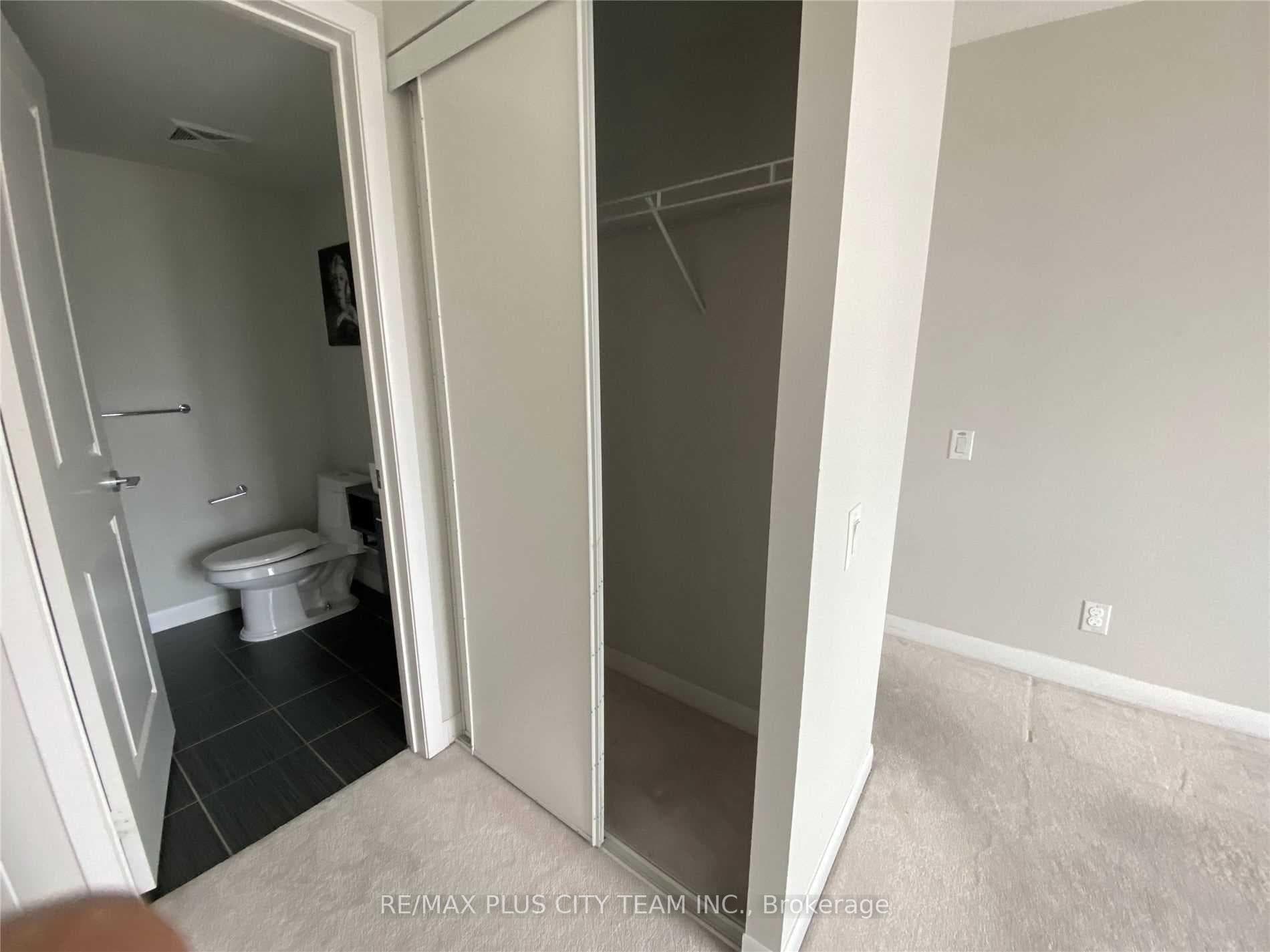190 Borough Drive Unit 1702 photo 13