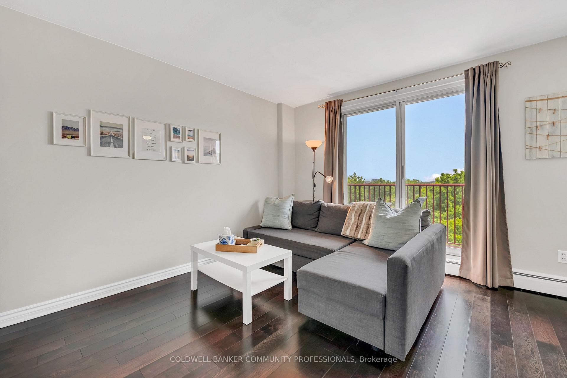 141 Catharine Street Unit 806 photo 14