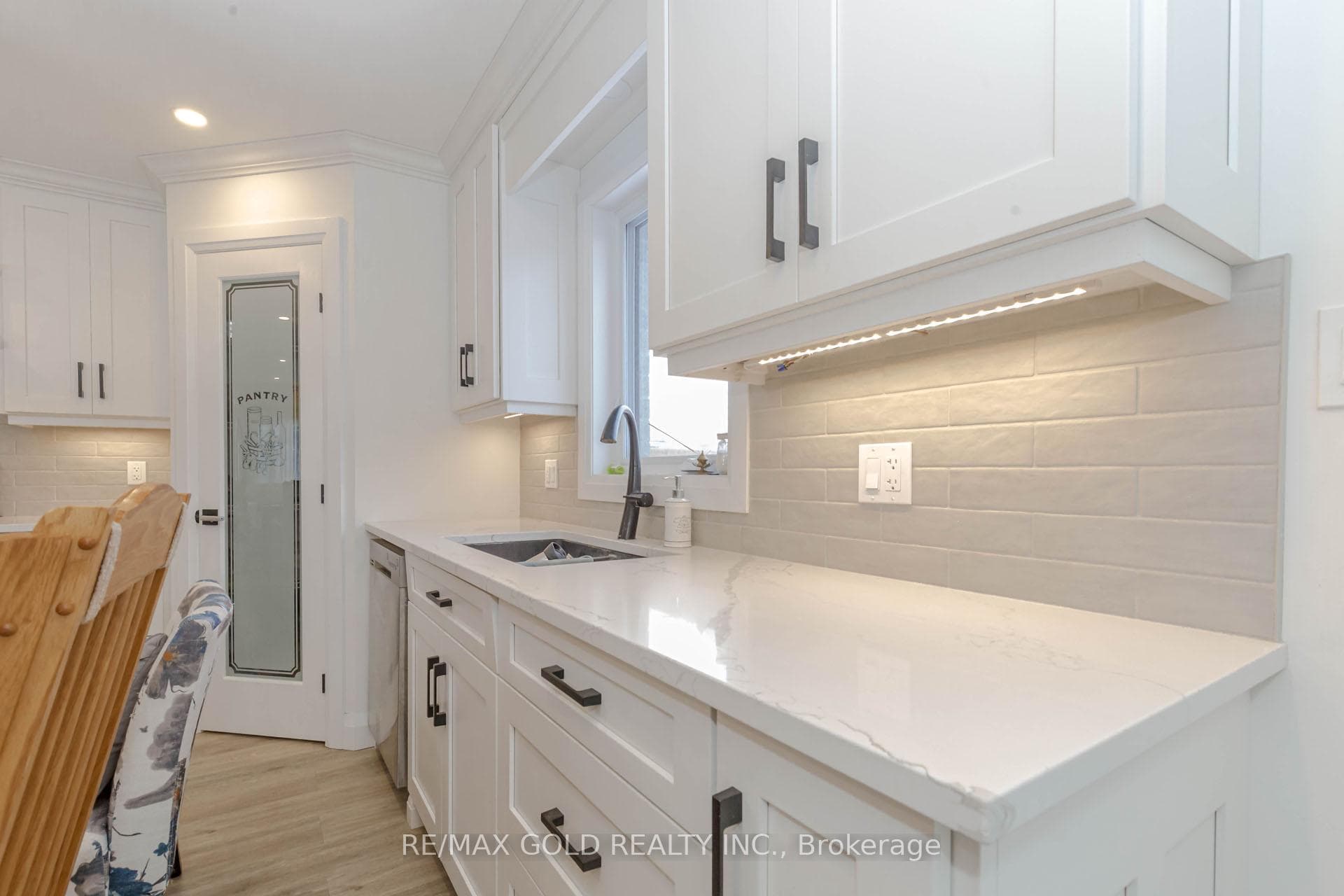 45 Victoria Way photo 17