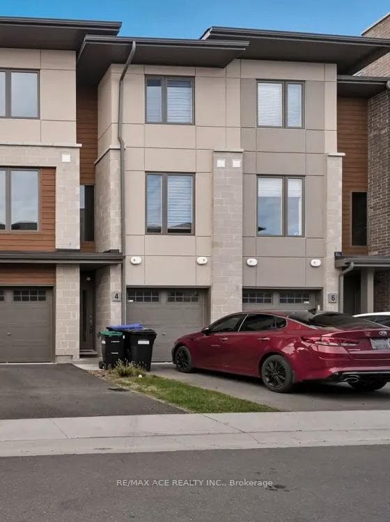 4 Winters Crescent Unit 16 photo 1