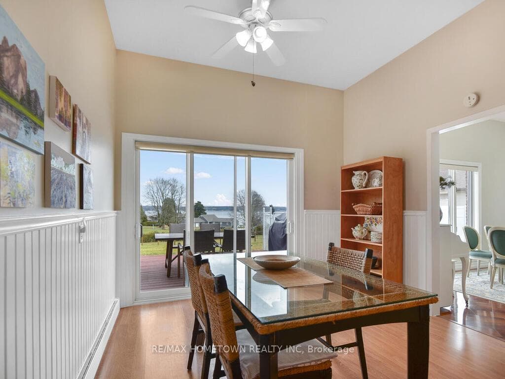 1103 BURNSIDE Drive photo 20