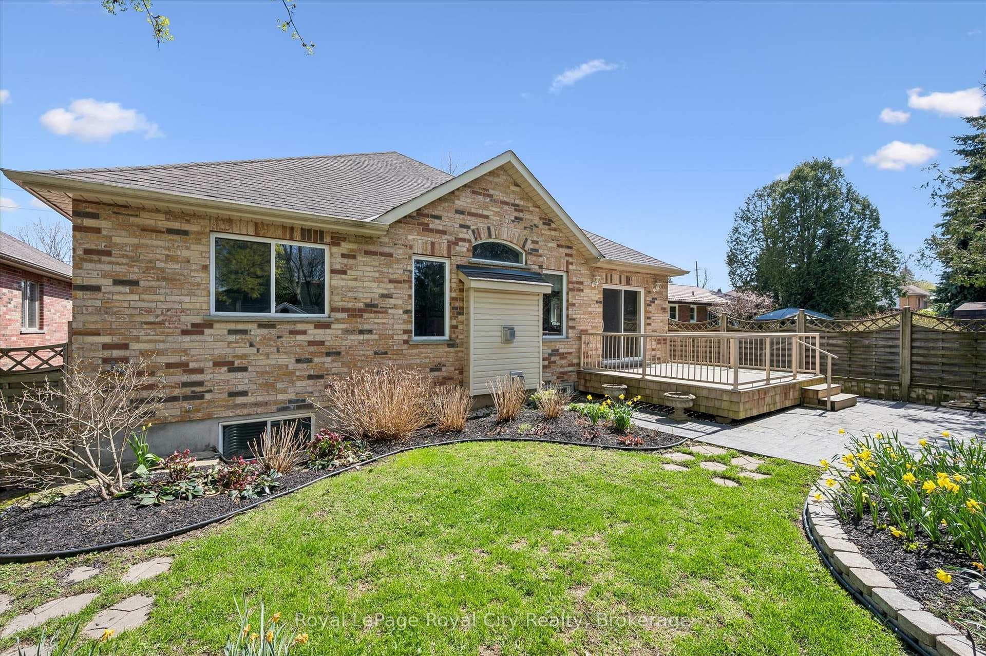 60A Eastview Road photo 45