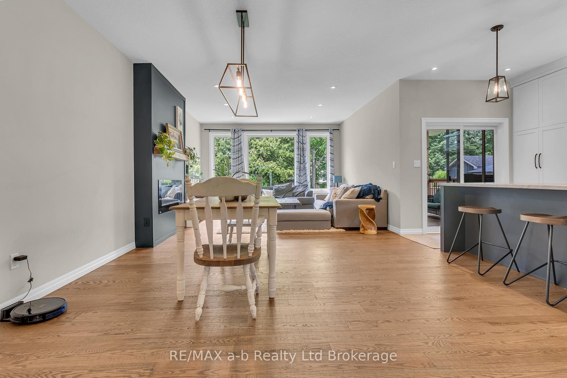 231 Wilson Avenue photo 14