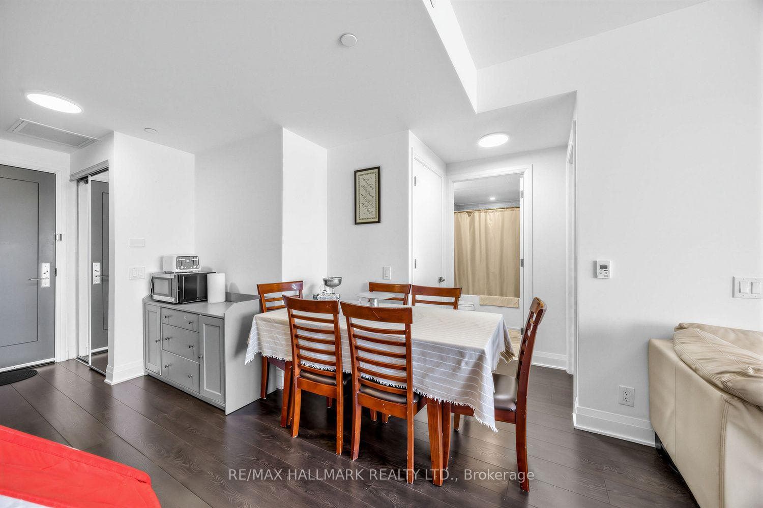 33 Frederick Todd Way Unit 902 photo 8