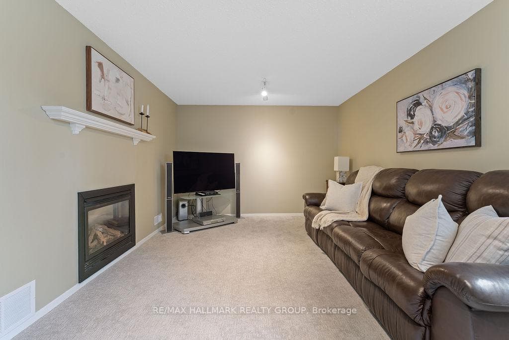 1570 Marcoux Drive photo 27