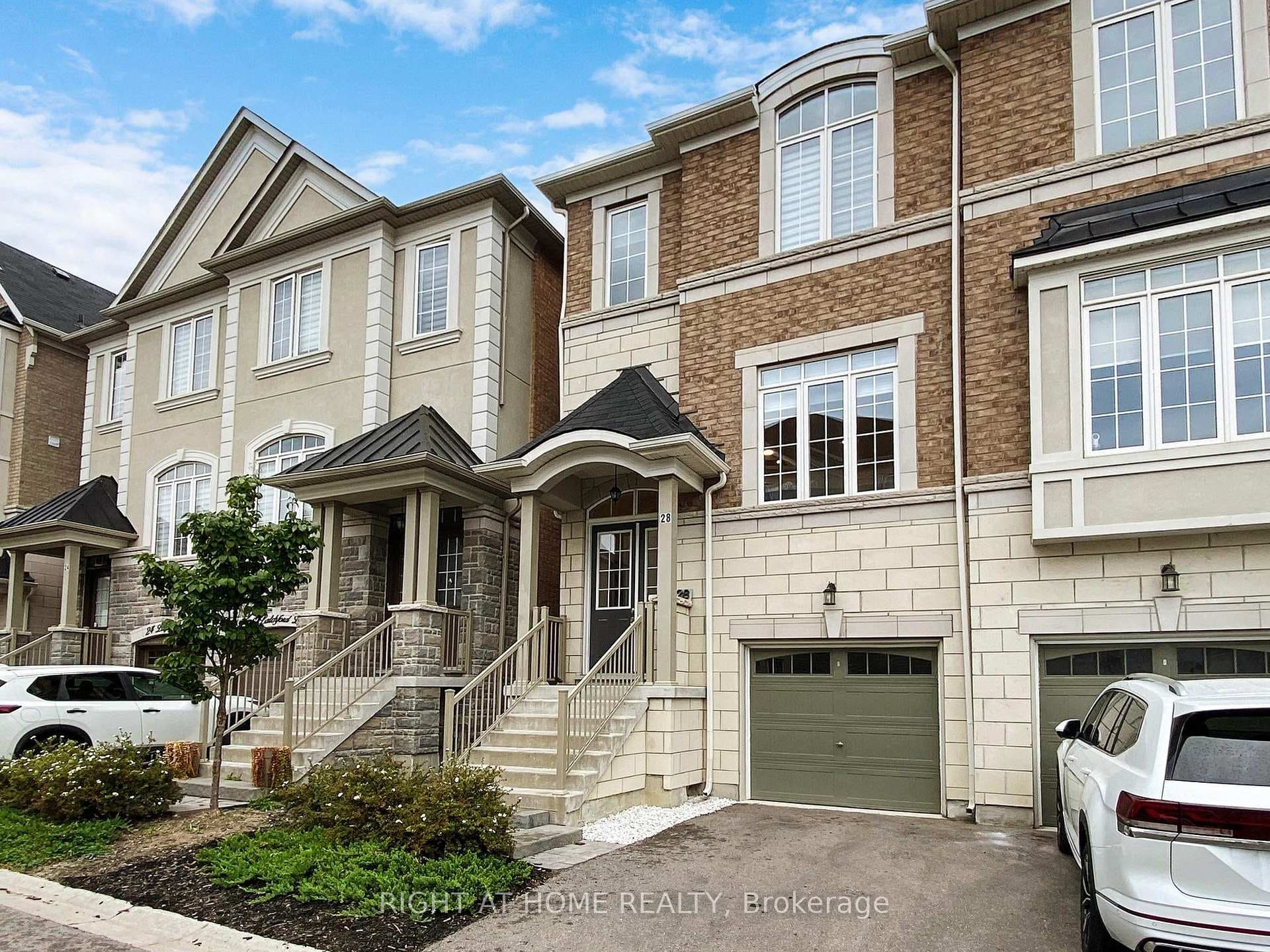 28 Latchford Lane photo 1