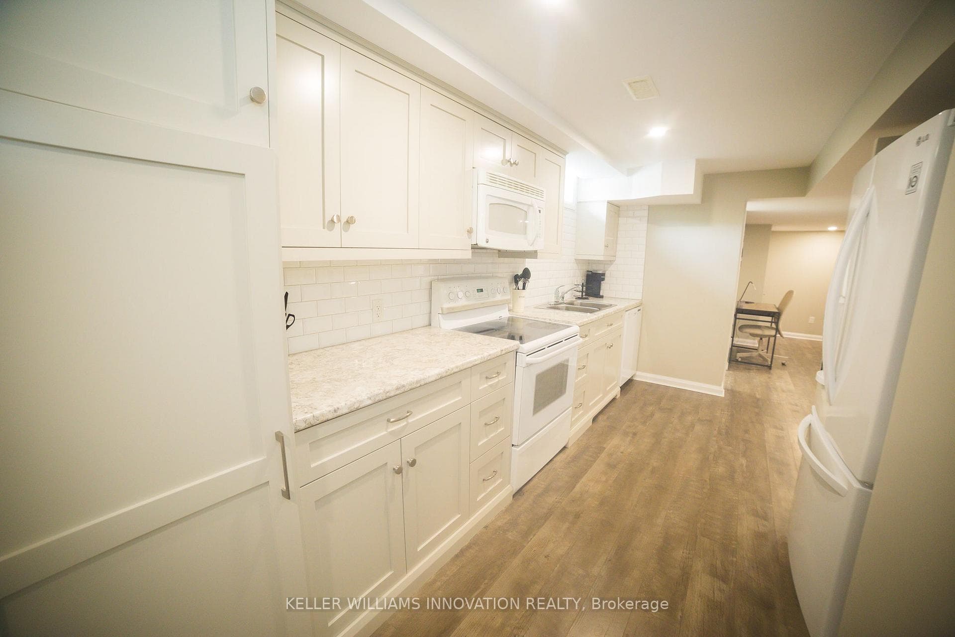 46 Coach Hill Drive photo 13