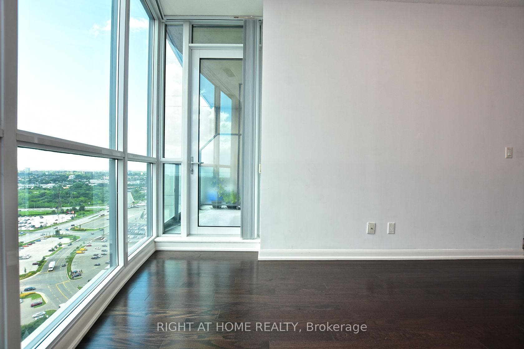 215 Sherway Gardens Road Unit 2805 photo 30