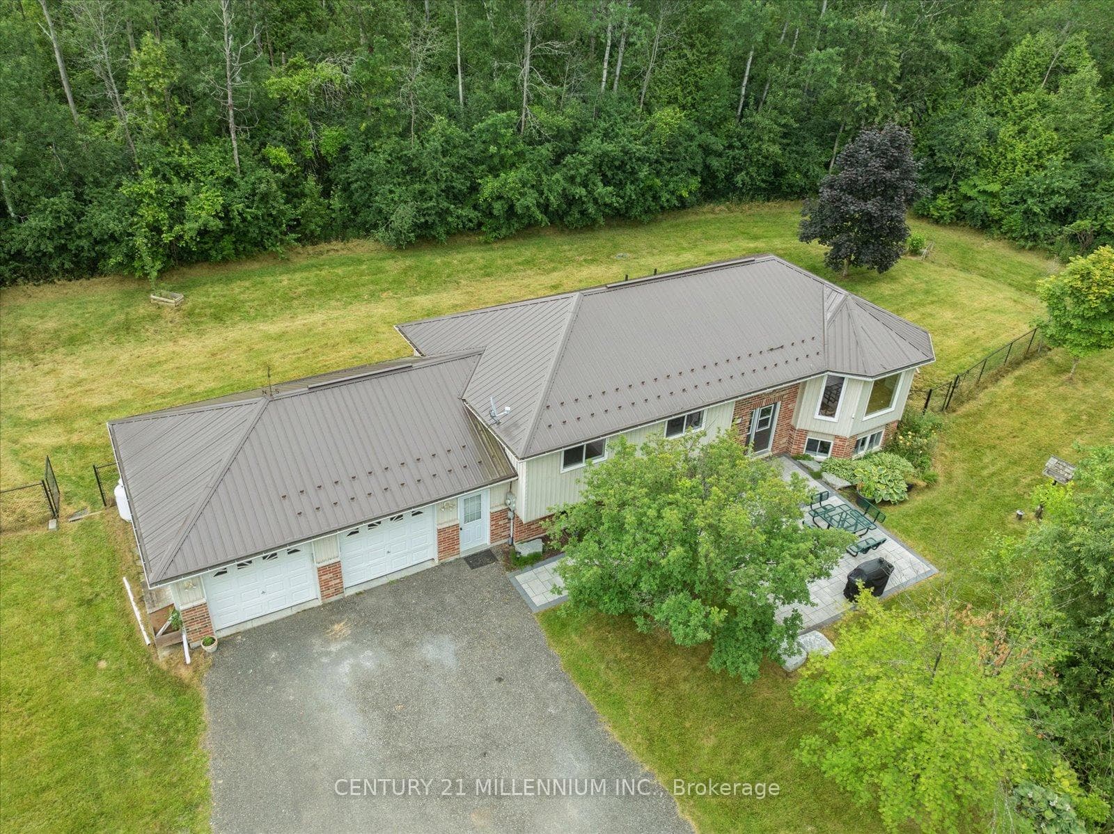 26831 Kennedy Road photo 4