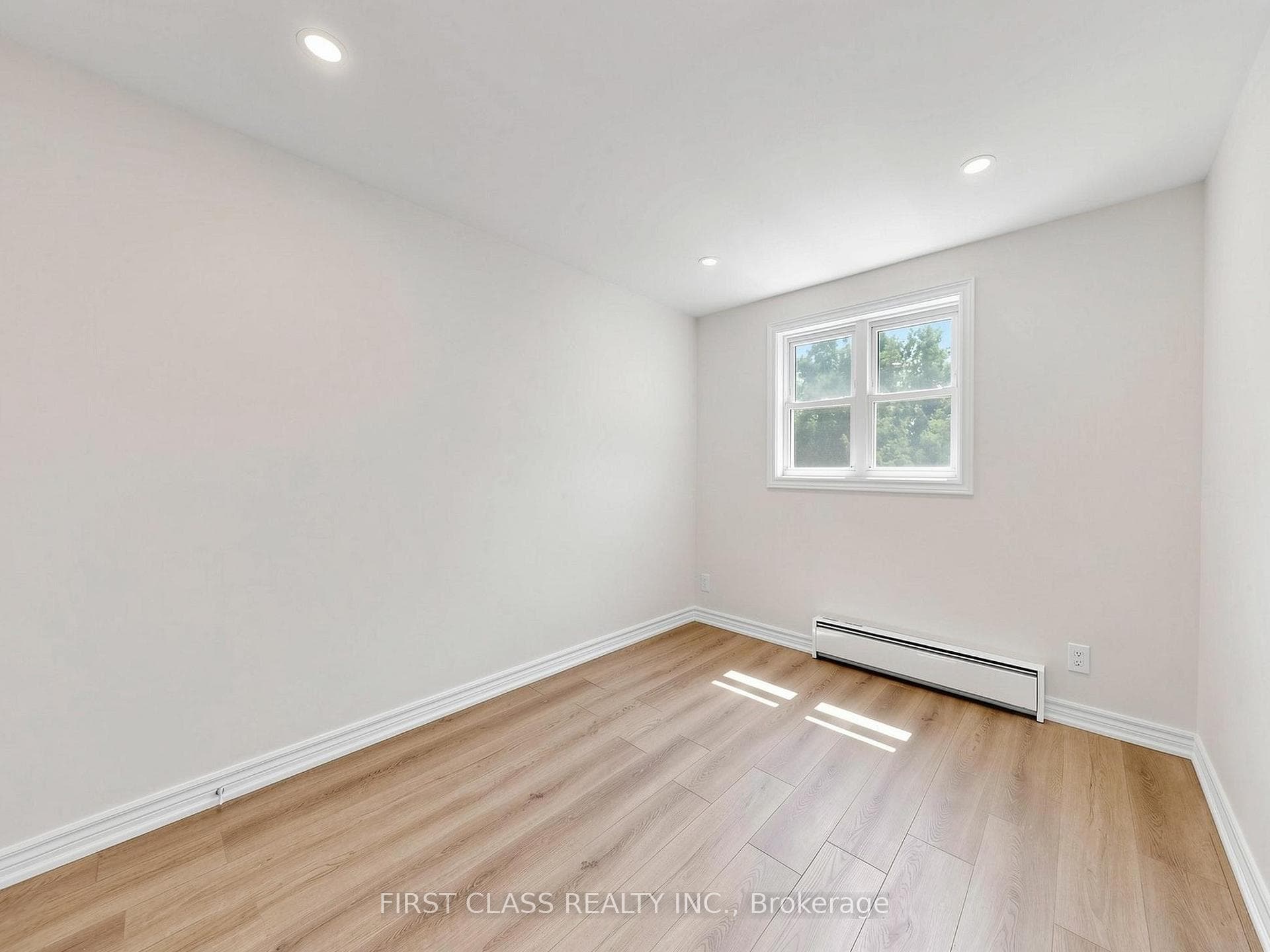 850 Huntingwood Drive Unit 38 photo 20