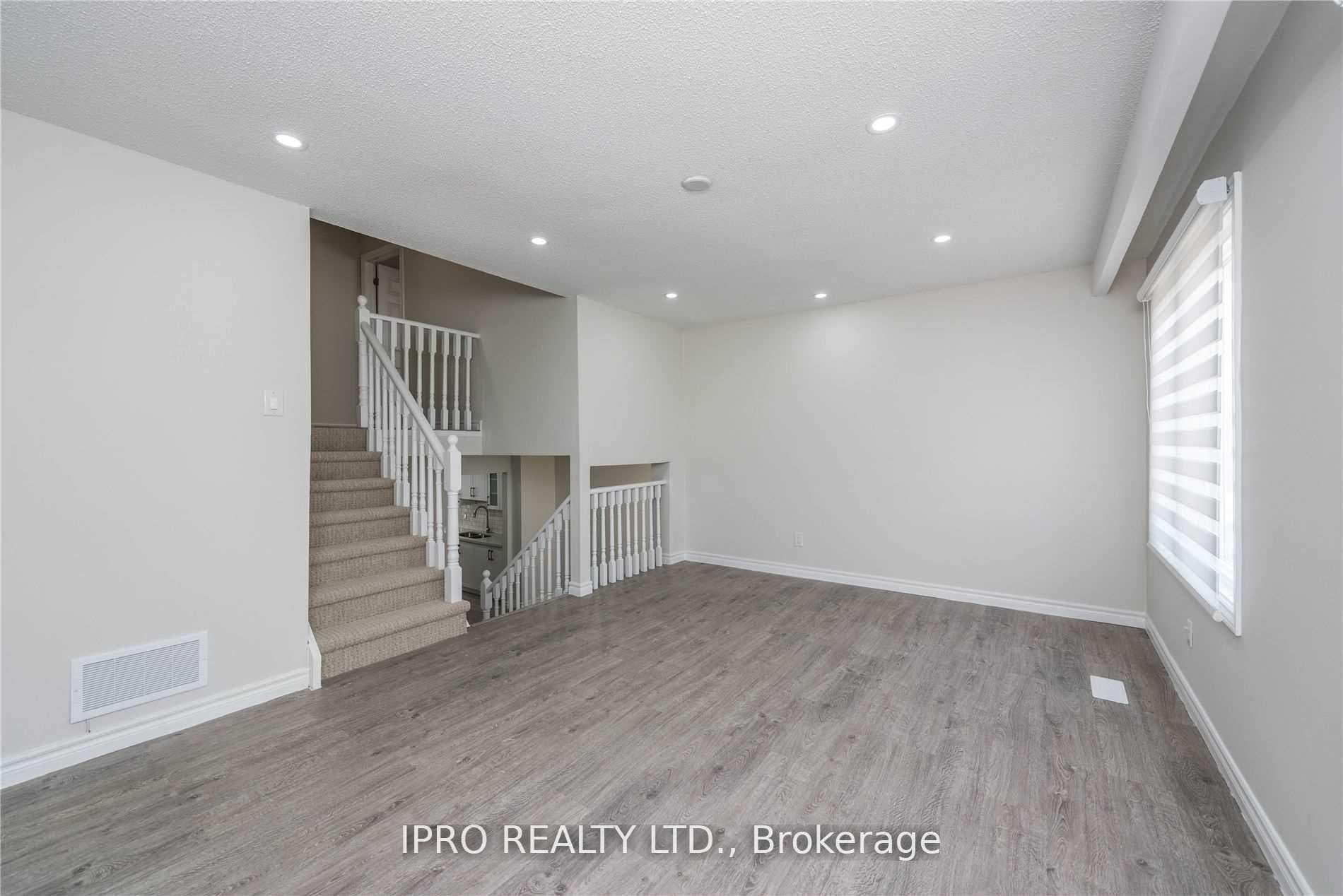 72 Wikander Way photo 16