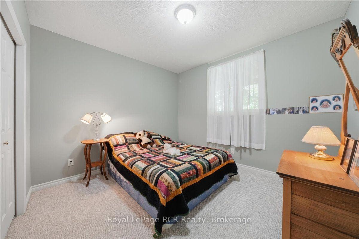 255 2nd Avenue photo 35