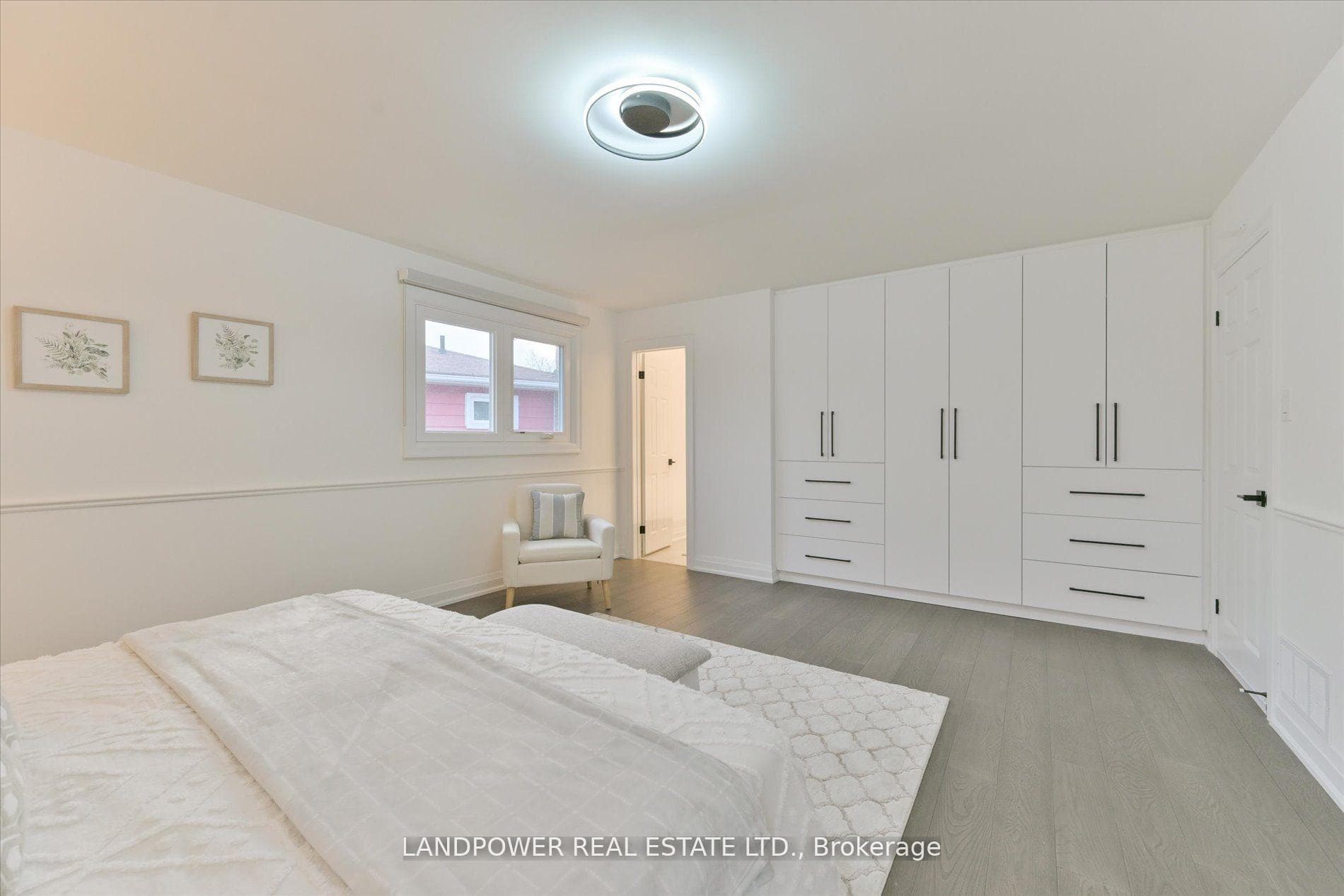 14 Carlton Road photo 21