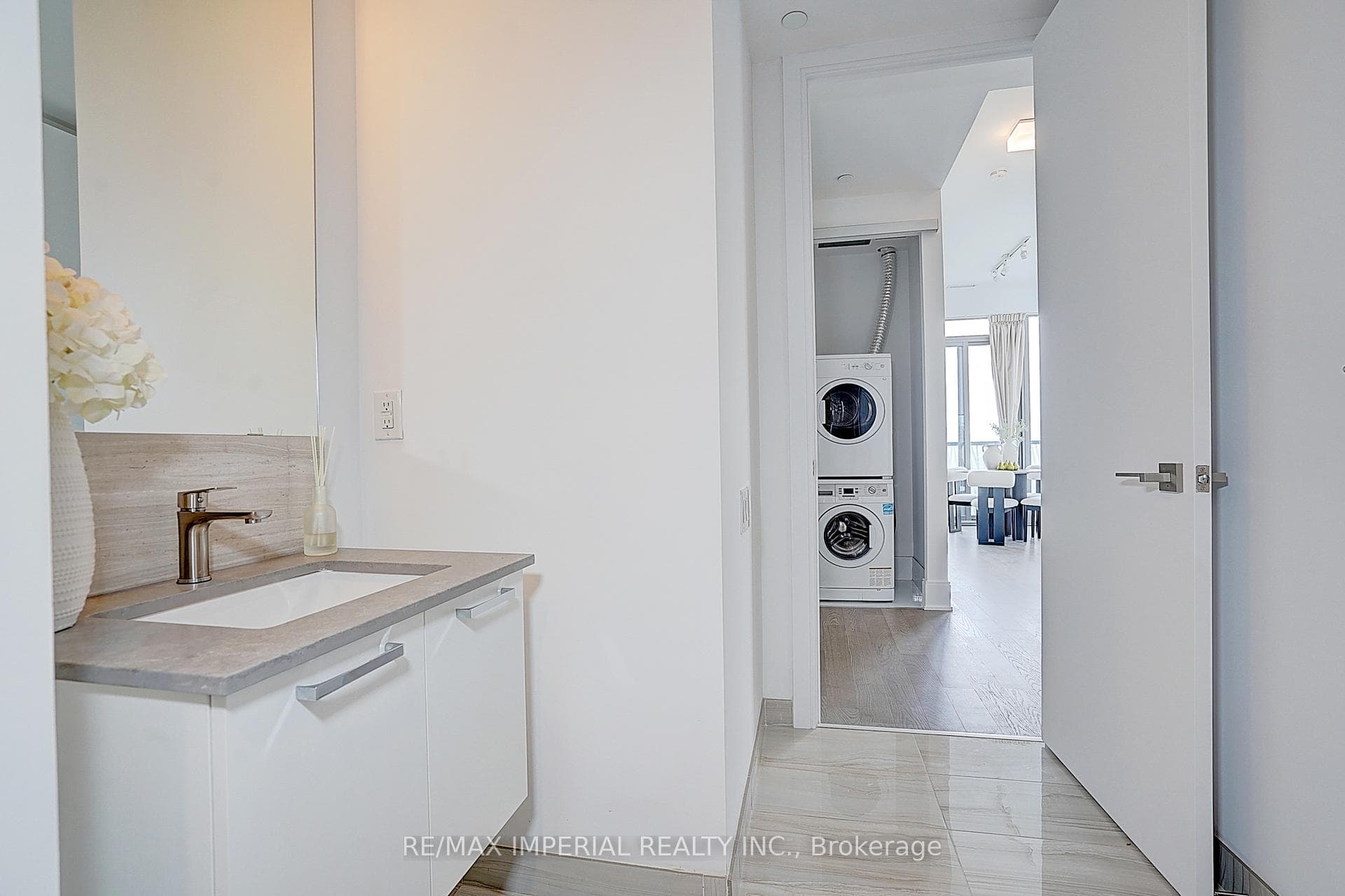 50 Charles Street Unit LPH4907 photo 33