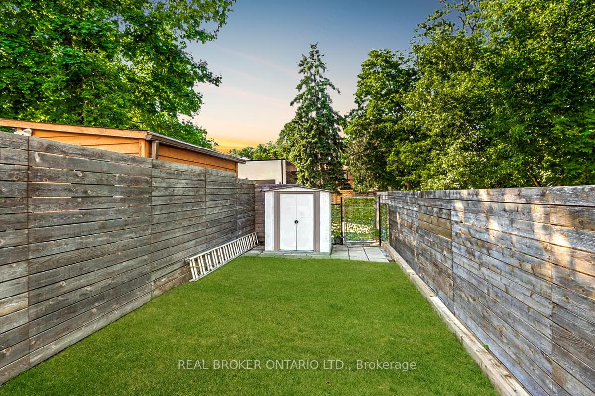 280 Roselawn Avenue photo 29