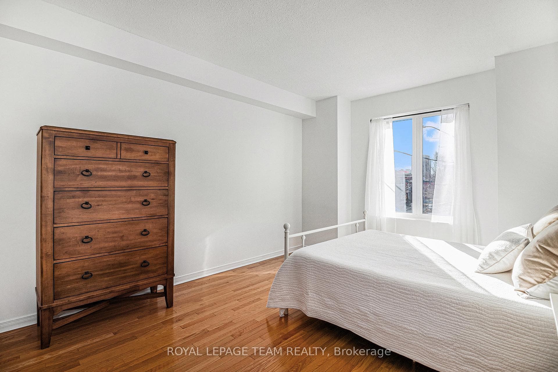 119 Elm Street photo 10