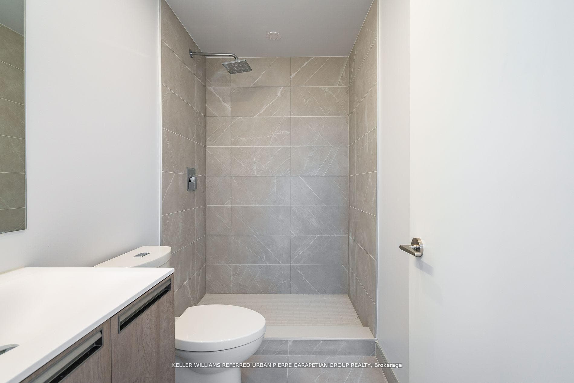 160 Kingsway Crescent Unit 509 photo 18