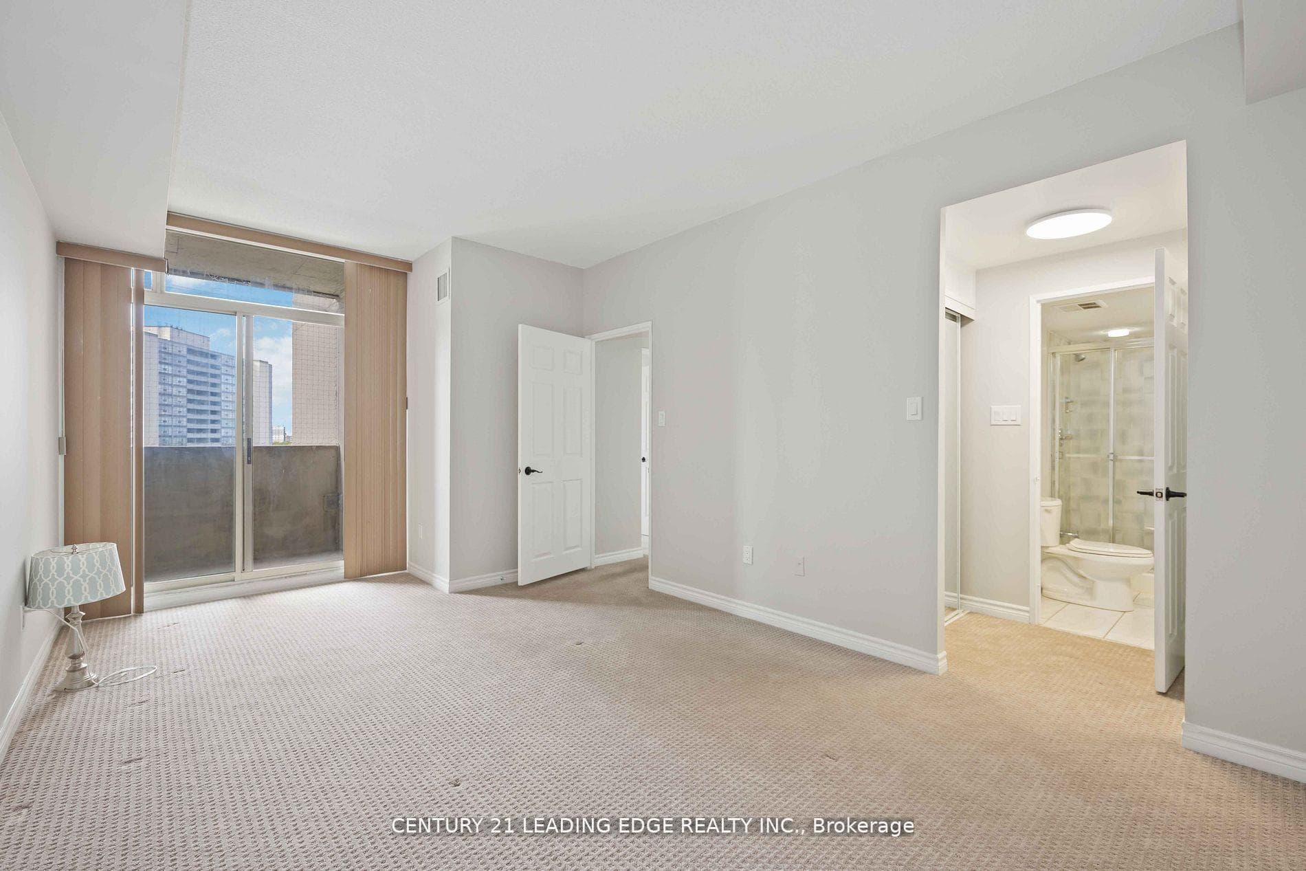 3233 Eglinton Avenue Unit 1001 photo 22