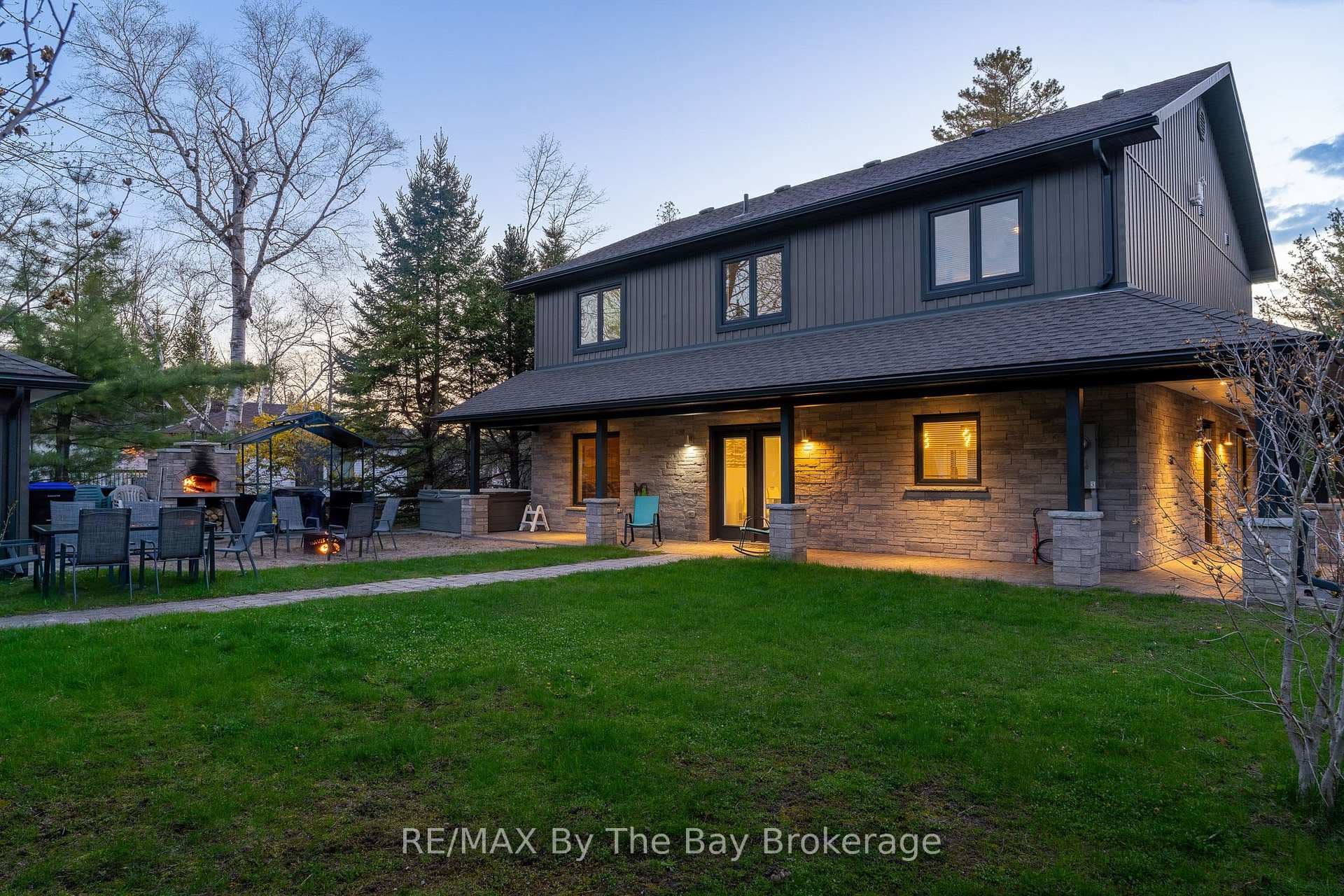 961 Shore Lane photo 1
