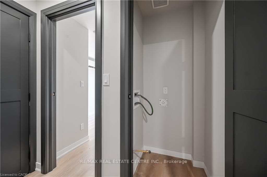 43 Mahony Avenue Unit 3 photo 21