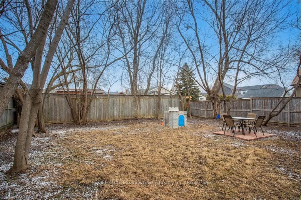 375 GEORGE Street photo 35