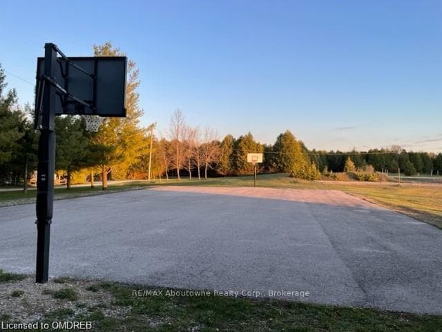 7489 SIDEROAD 5 E N/A Unit Lakeside 14 photo 39