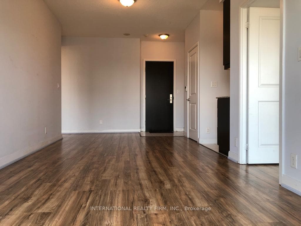 60 Absolute Avenue Unit 805 photo 3
