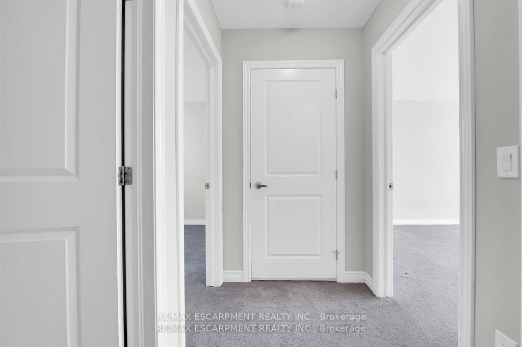 19 Picardy Drive Unit 5 photo 21