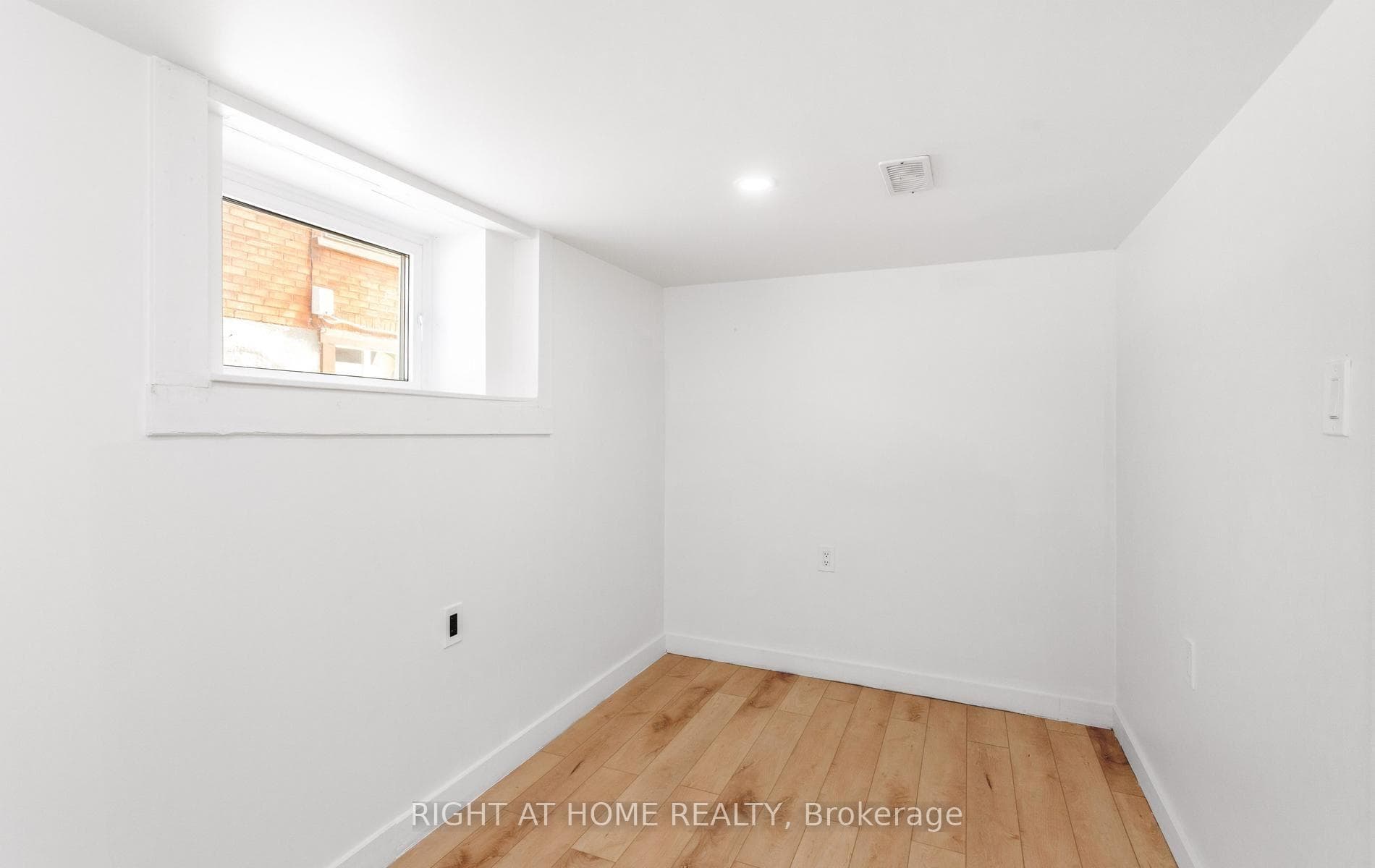 193 Madison Avenue photo 28