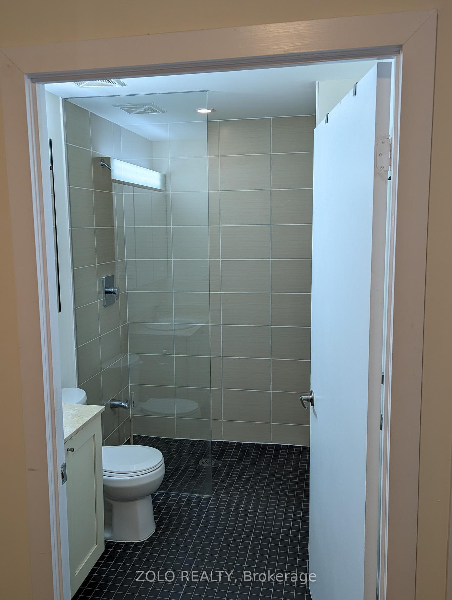 4070 Confederation Parkway Unit 517 photo 9