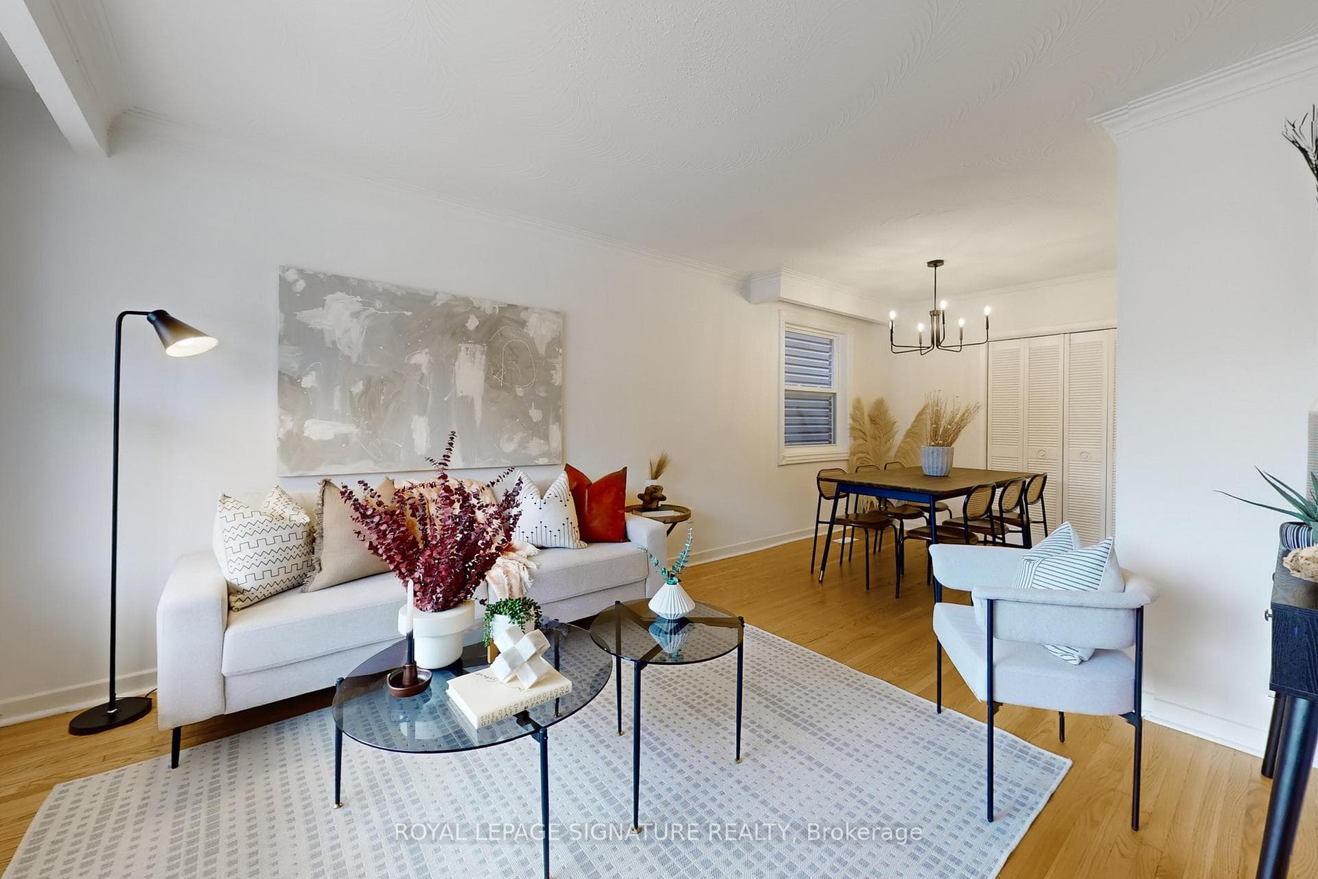 2 Conway Avenue photo 5