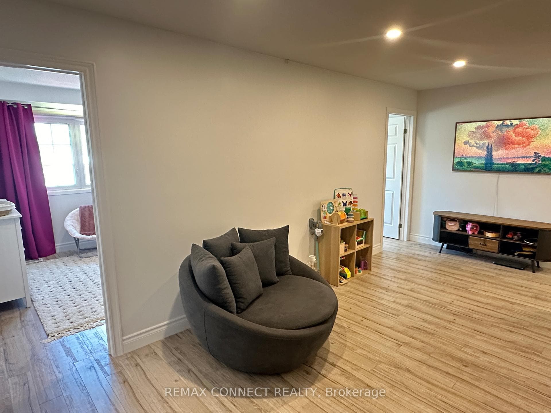 3759 Ellesmere Road photo 19
