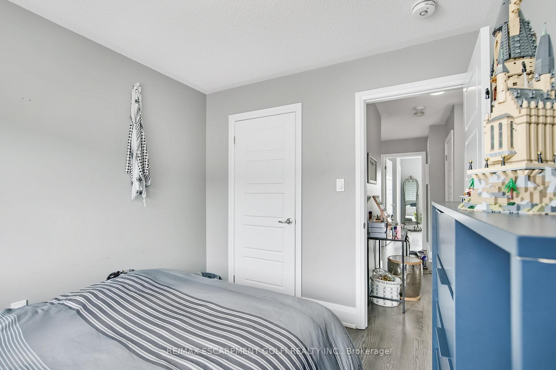 3339 Vardon Way photo 35