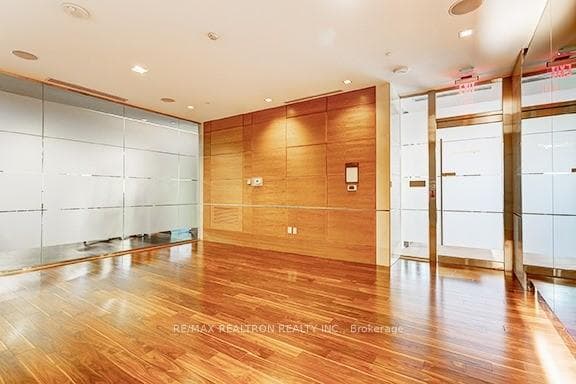 2 Anndale Drive Unit 1101 photo 23