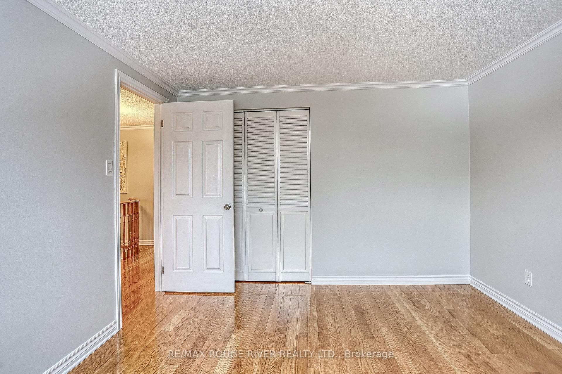 537 Whistler Drive photo 22