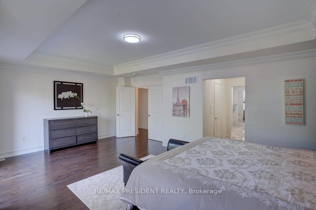 14 Burlwood Road photo 22