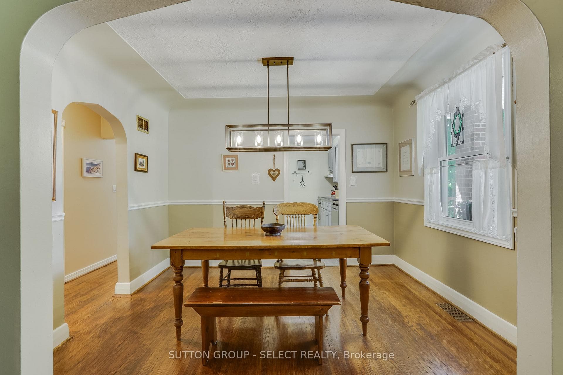 65 Broadway Avenue photo 12