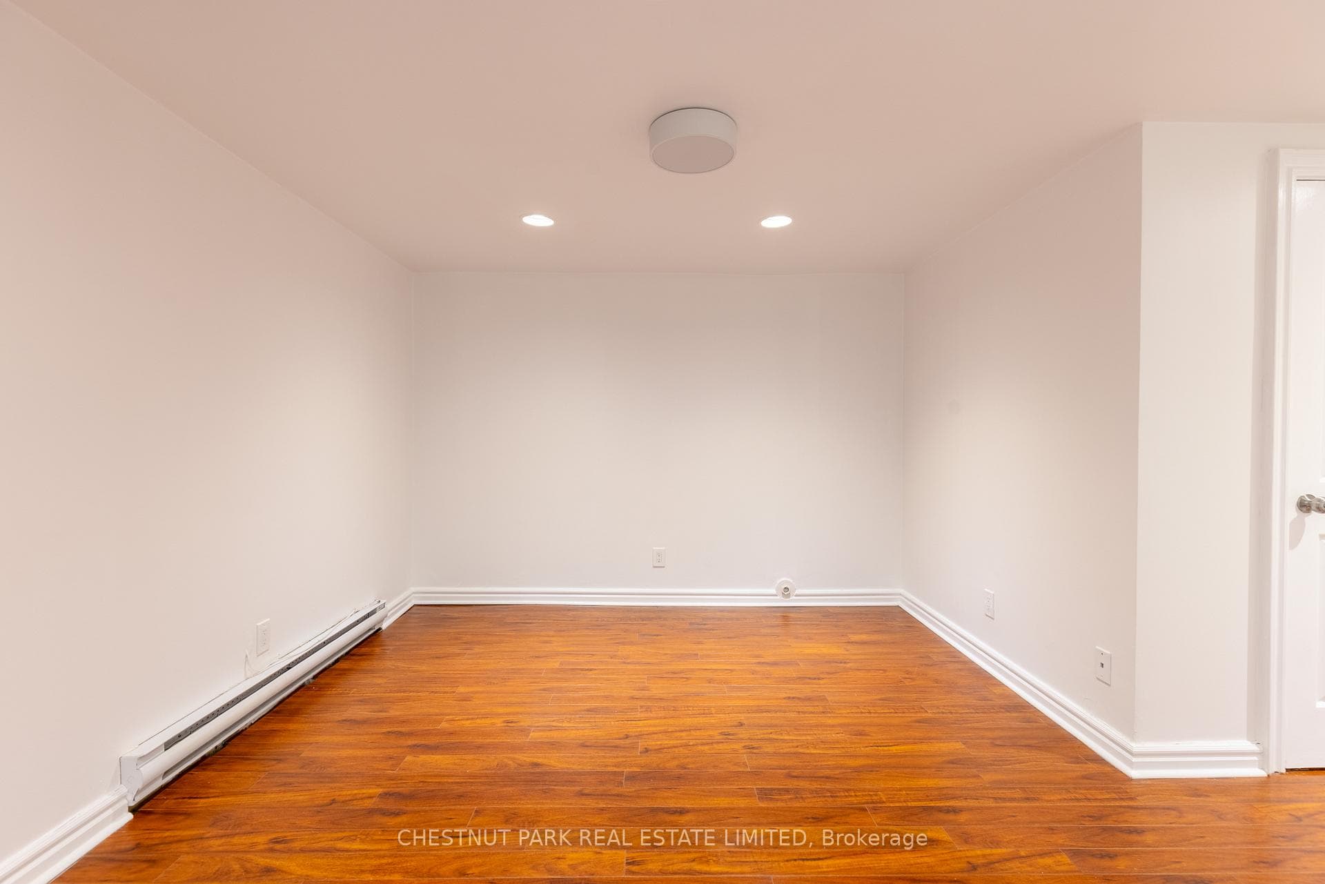 34A Foxbar Road Unit Lower photo 10