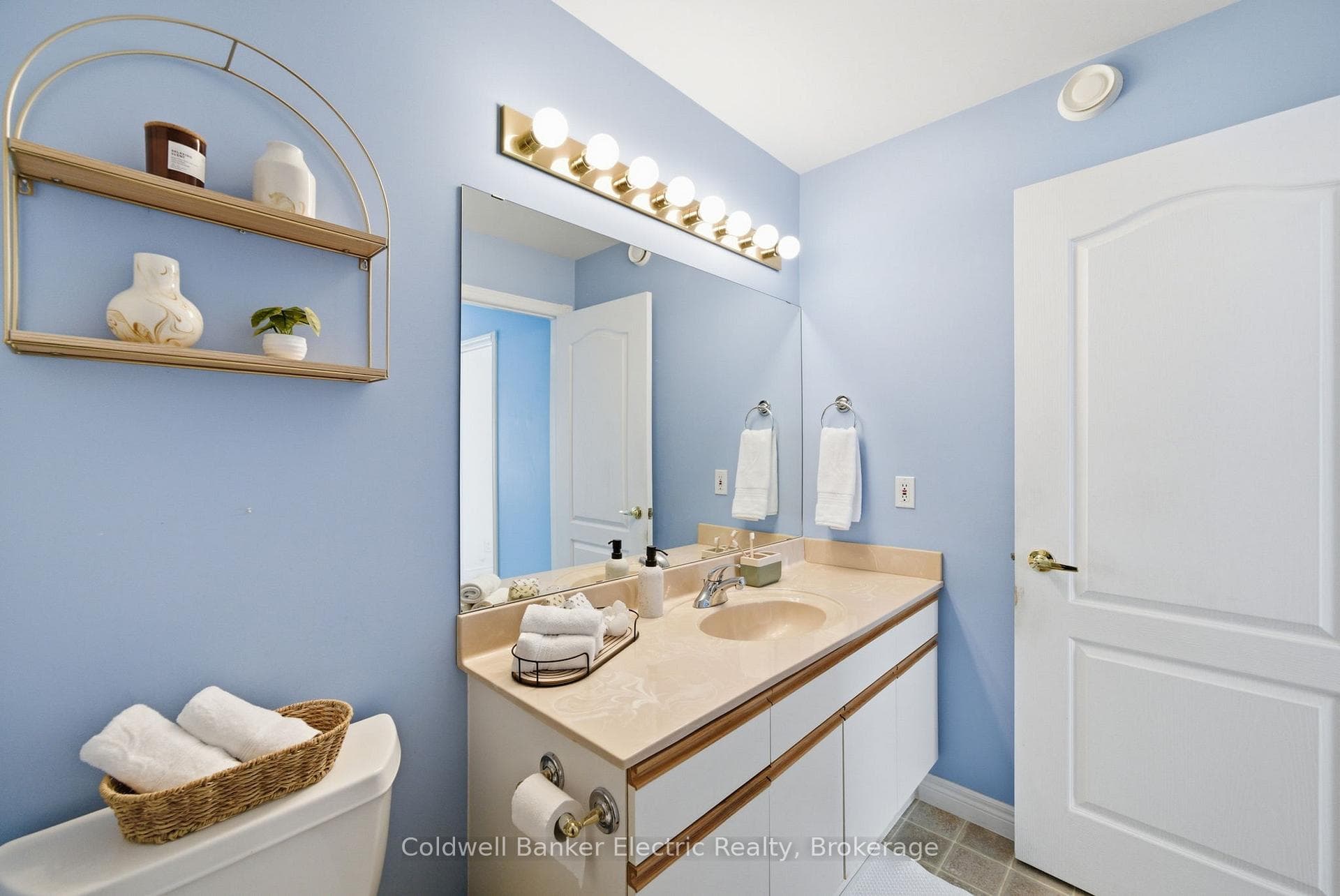 300 Franmor Drive Unit 40 photo 20