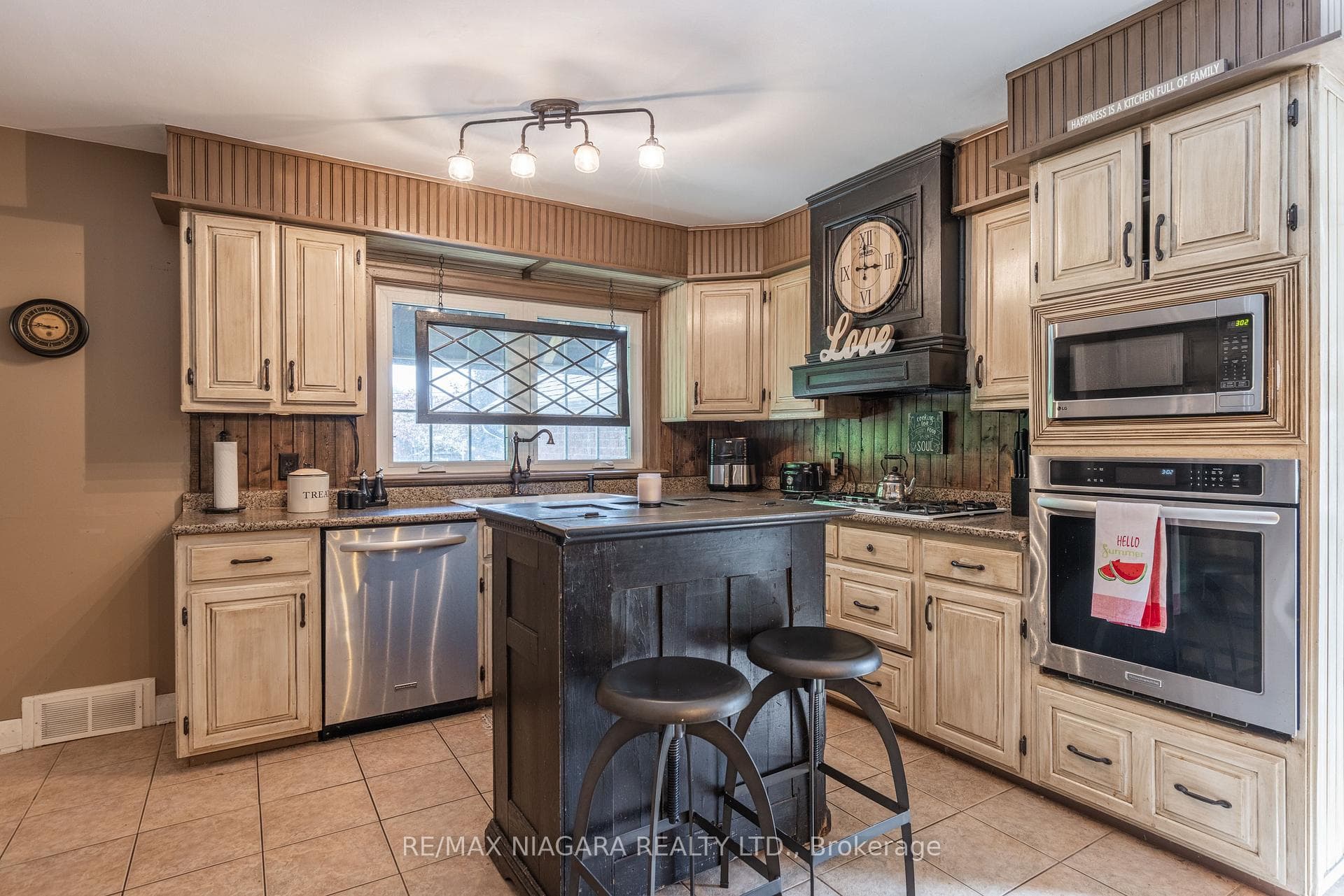 8171 Lamont Avenue photo 8