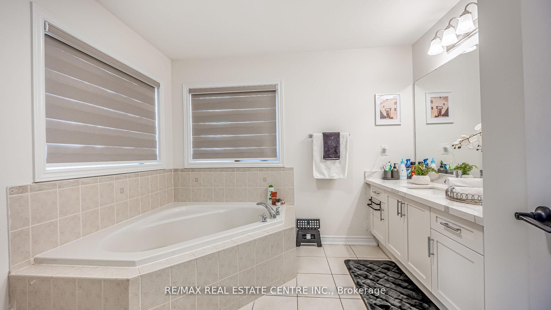 590 GRANT Way photo 26