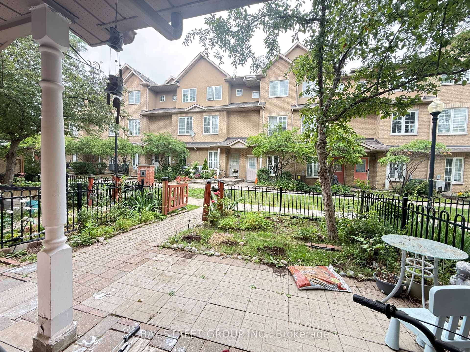 20 St Moritz Way Unit 16 photo 24