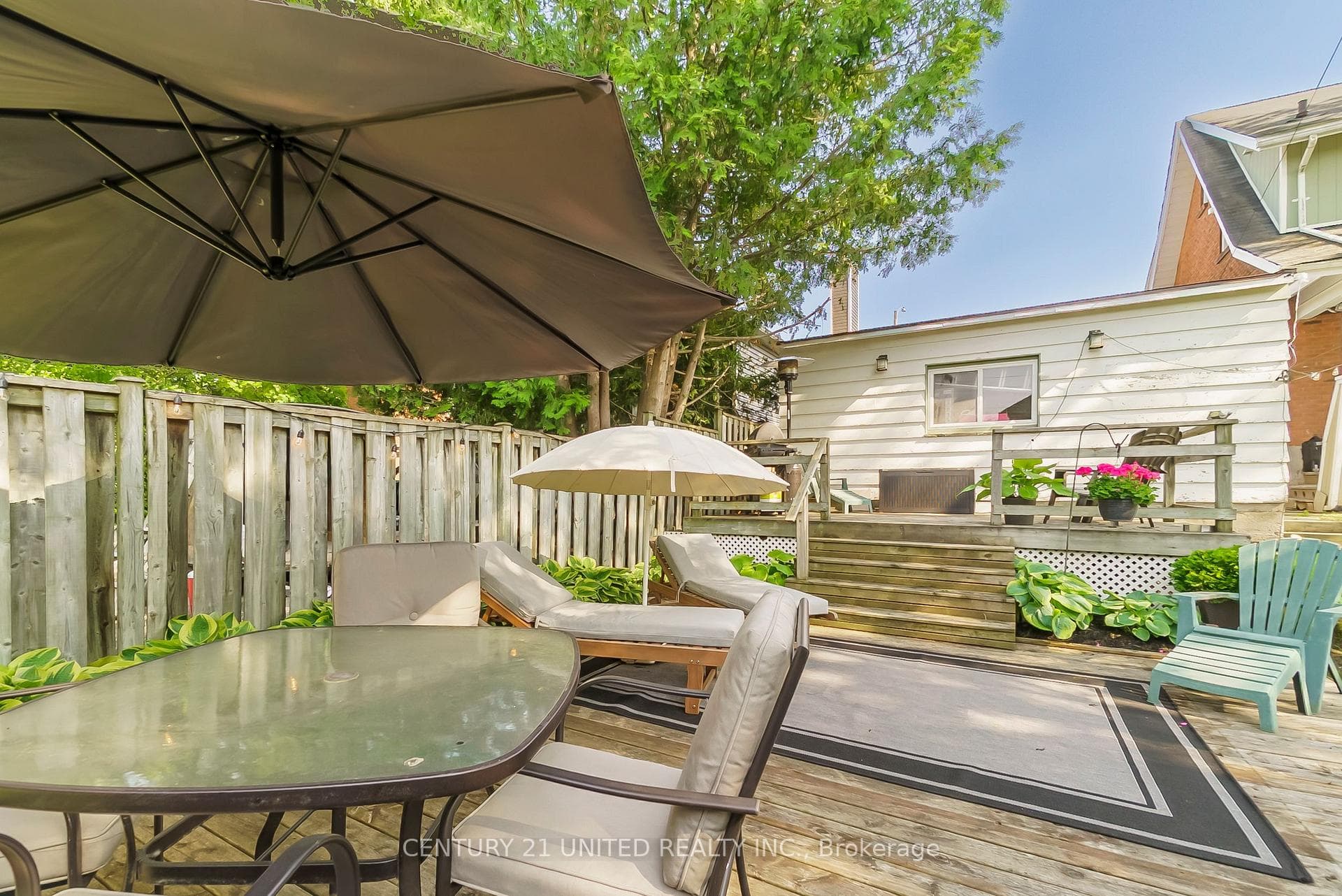 624 Charlotte Street photo 25
