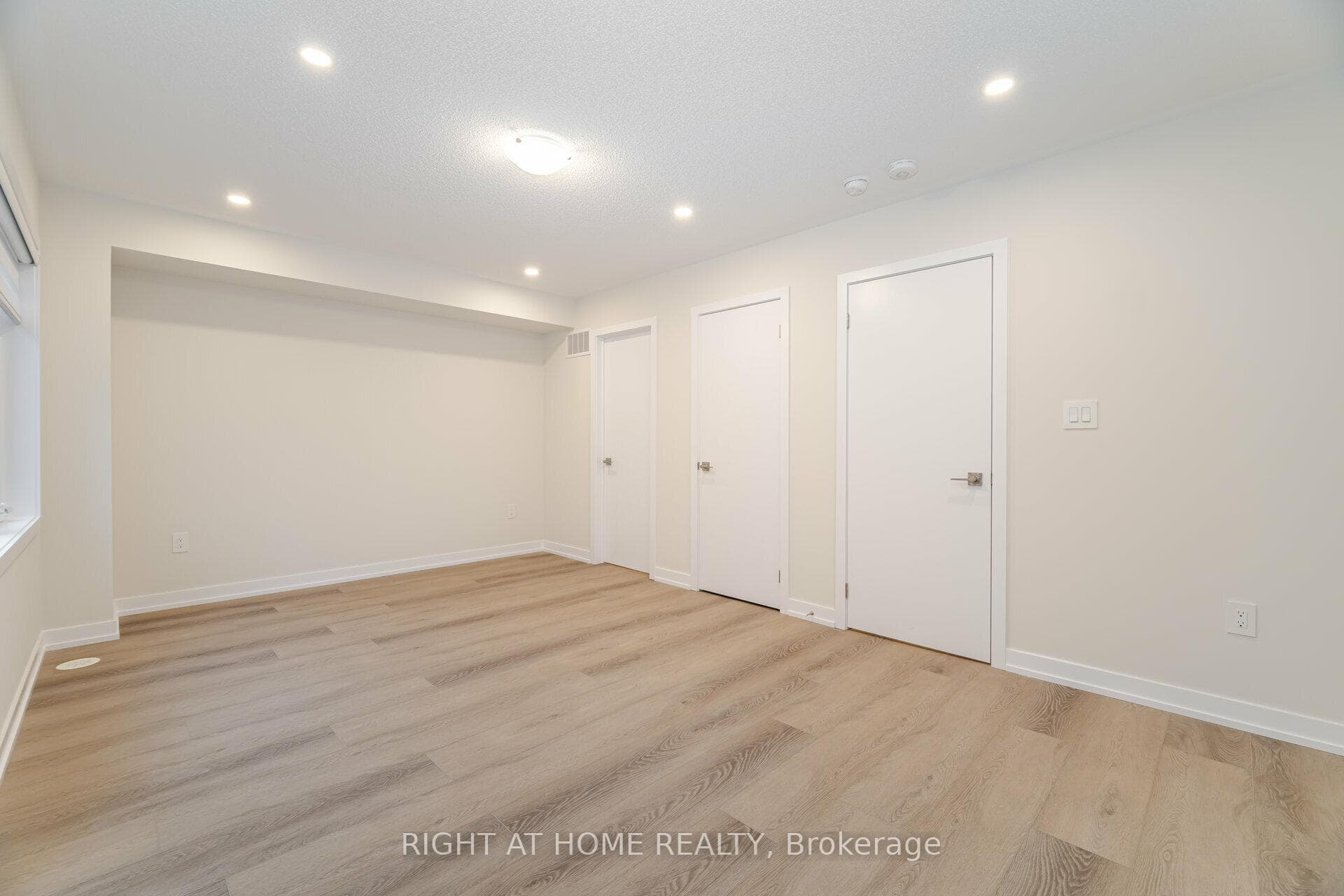 1318 Shevchenko Boulevard photo 32