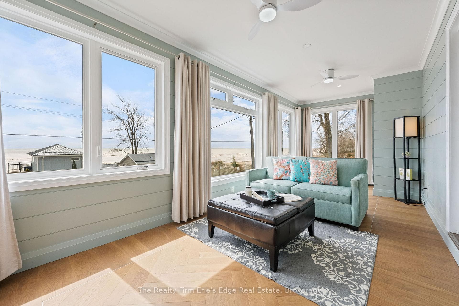 24 Erie Boulevard photo 25