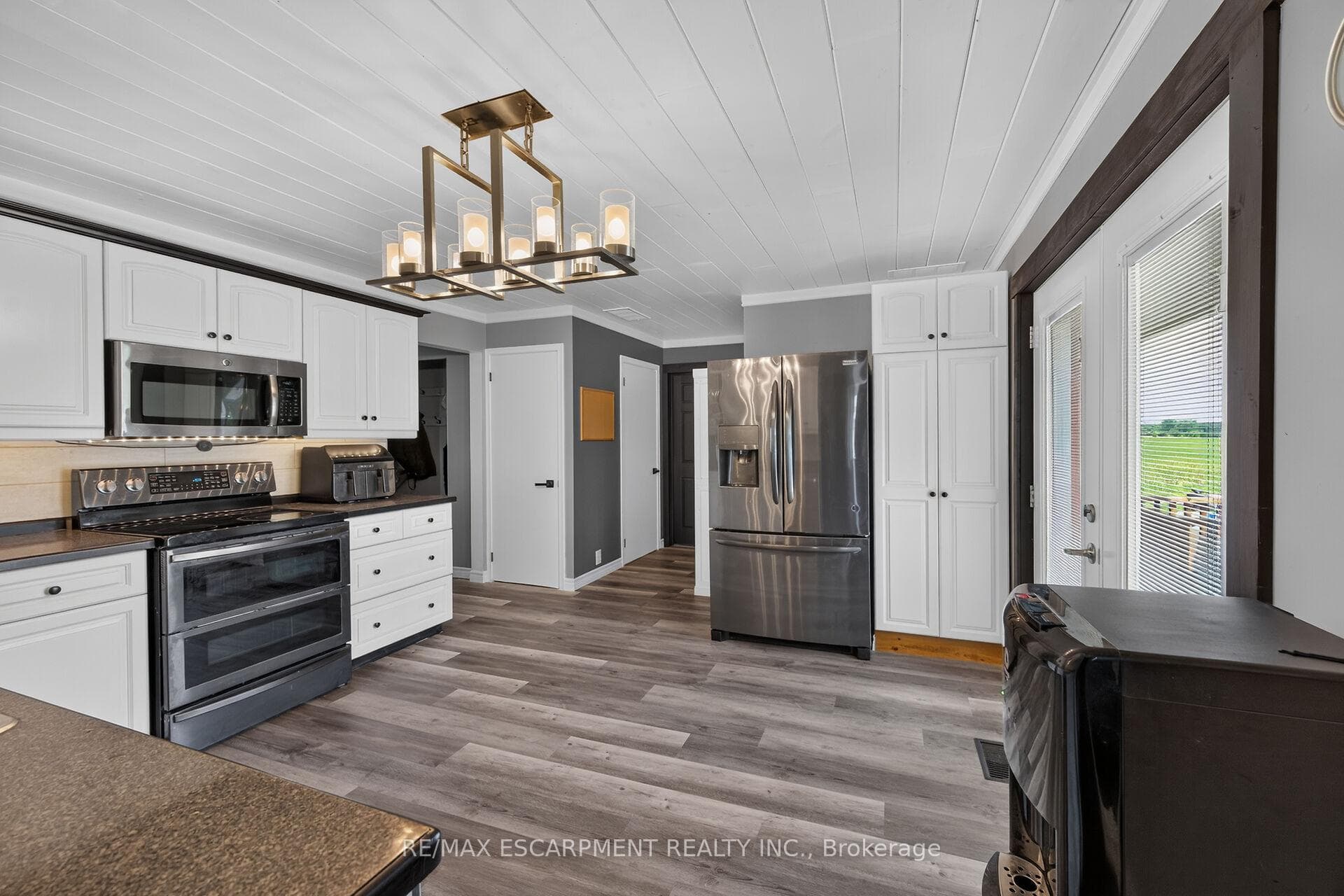 1284 Cheapside Road photo 18