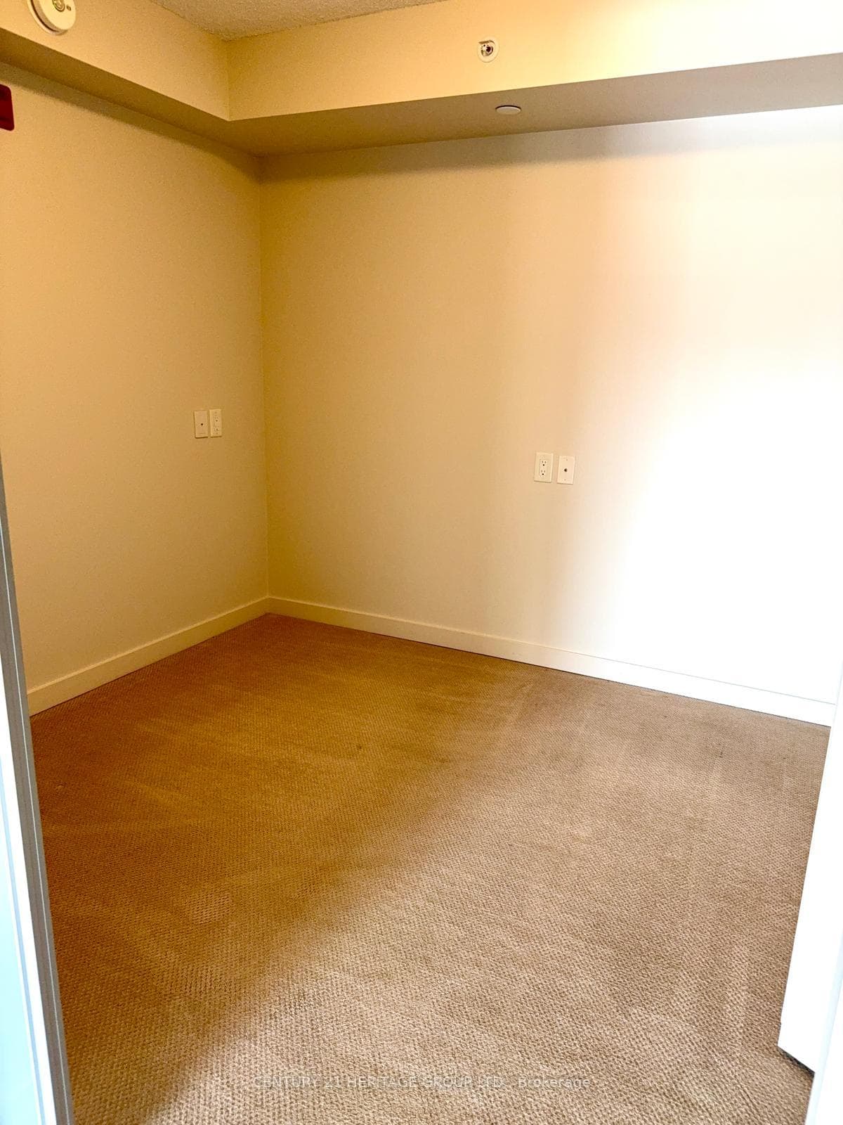 275 Woodbridge Avenue Unit 405 photo 12
